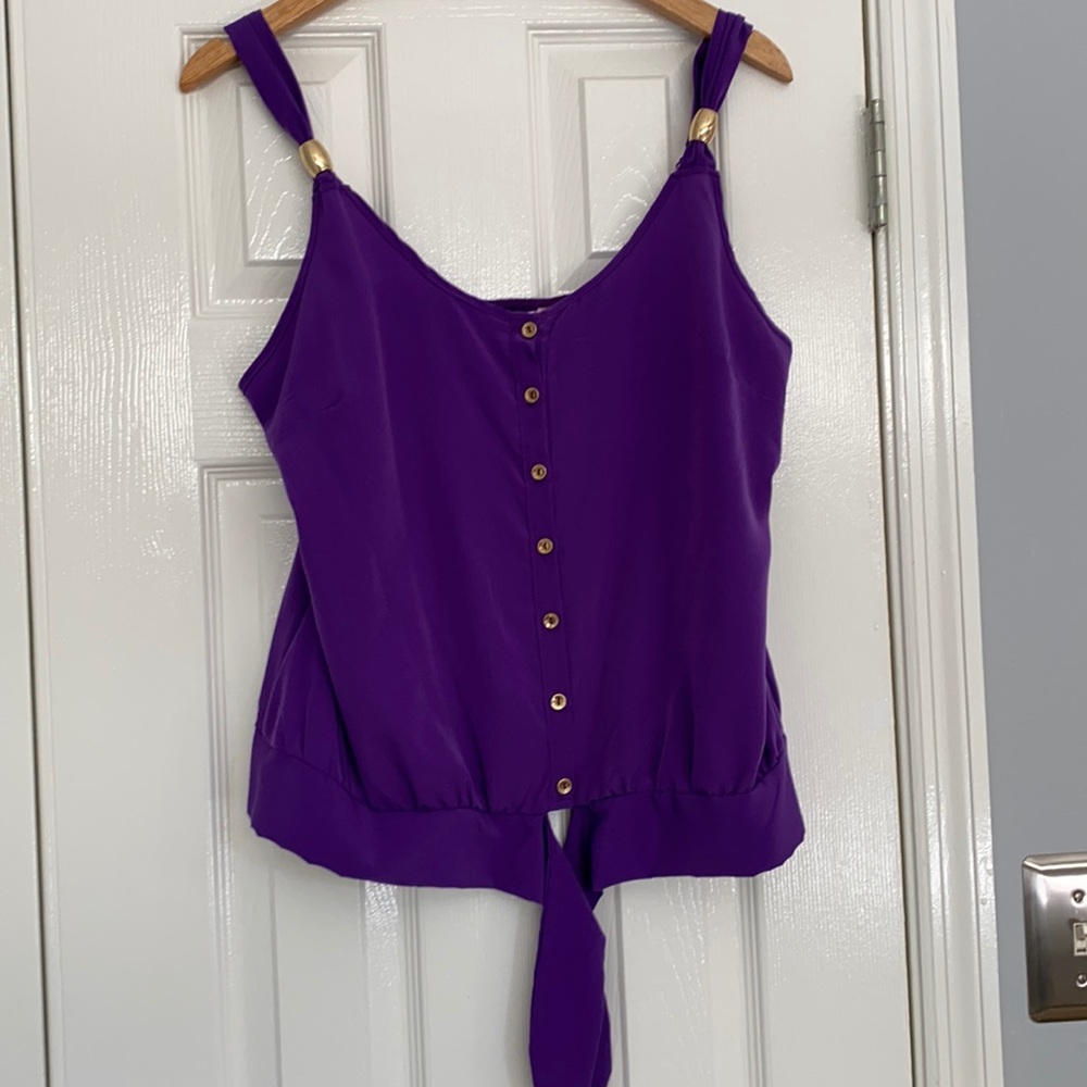 BNWT purple top size 10